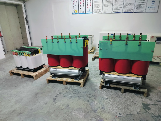 洱源KS11-1000KVA矿用变压器